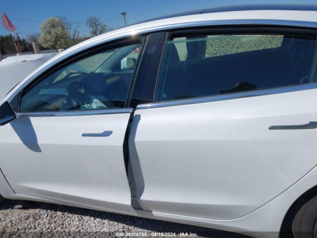 5YJ3E1EB7KF511563 Tesla Model 3 Long Range/performance