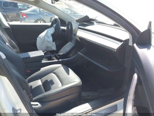 5YJ3E1EB7KF511563 Tesla Model 3 Long Range/performance