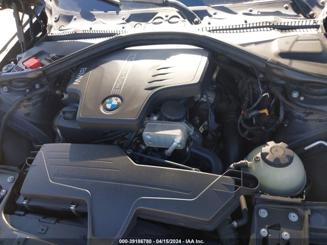 BMW 320i 2014 WBA3B1C55EK133110 Image 10
