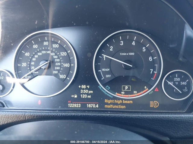 BMW 320i 2014 WBA3B1C55EK133110 Image 7