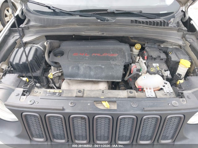 Jeep Renegade Trailhawk 2015 ZACCJBCT3FPB96045 Image 10