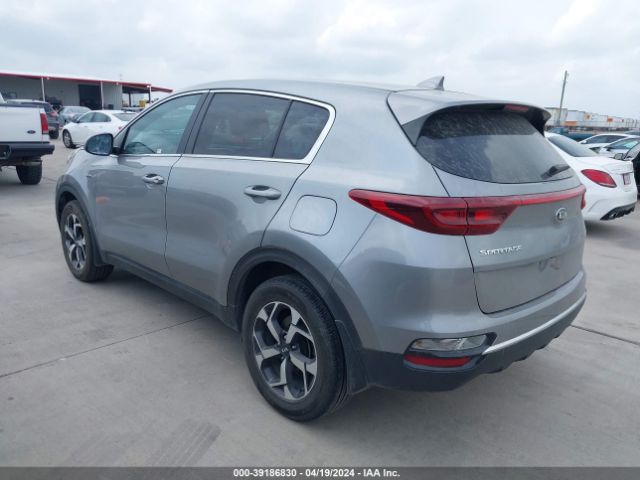 KNDPMCAC1M7912582 KIA Sportage Lx