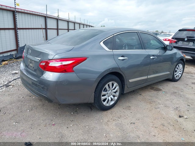 Nissan Altima 2.5 S 2017 1N4AL3APXHN347610 Image 4