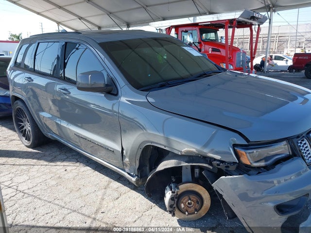 1C4RJEAG1NC154039 Jeep Grand Cherokee Wk Laredo X 4x2