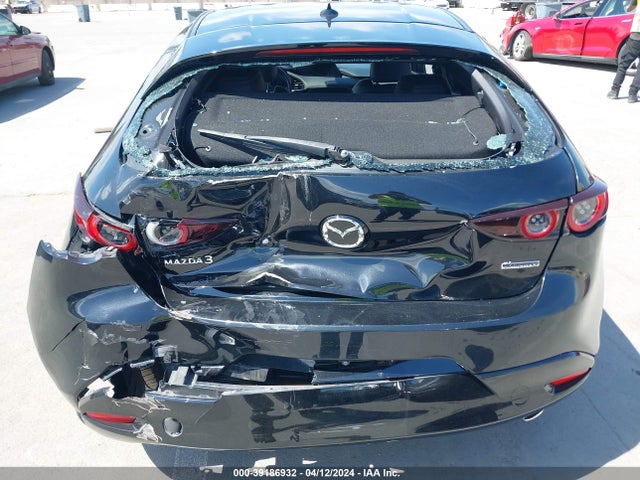 Mazda Mazda3 Preferred Package 2019 JM1BPAMM6K1136881 Image 6