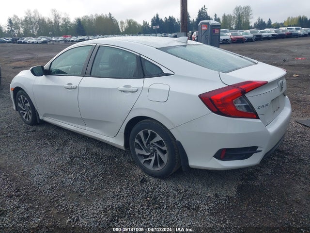 Honda CIVIC EX 2018 2HGFC2F71JH528422 Image 3