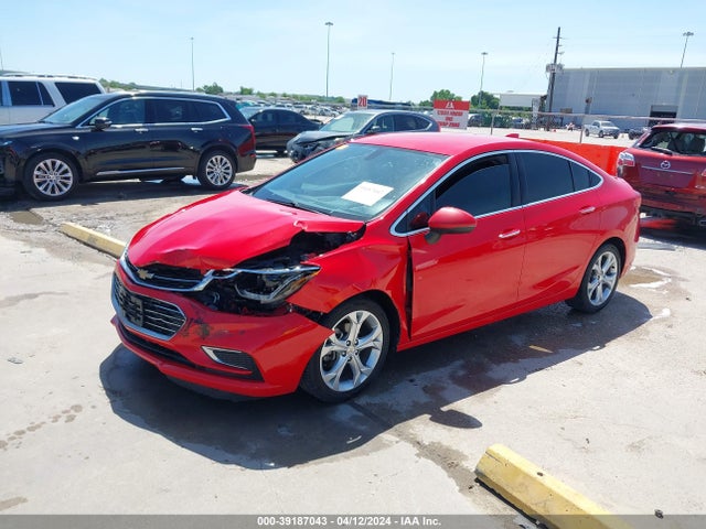 Chevrolet Cruze Premier Auto 2018 1G1BF5SMXJ7199774 Image 2