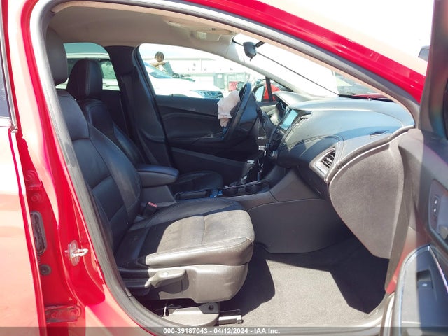 Chevrolet Cruze Premier Auto 2018 1G1BF5SMXJ7199774 Image 5