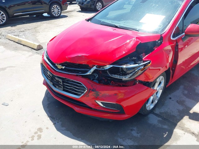 Chevrolet Cruze Premier Auto 2018 1G1BF5SMXJ7199774 Image 6
