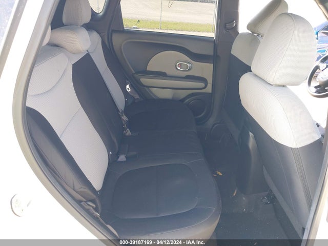 KIA Soul 2015 KNDJN2A2XF7781630 Image 8