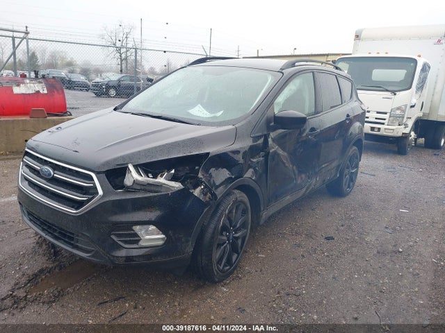 Ford ESCAPE SE 2017 1FMCU0GDXHUA12330 Image 2