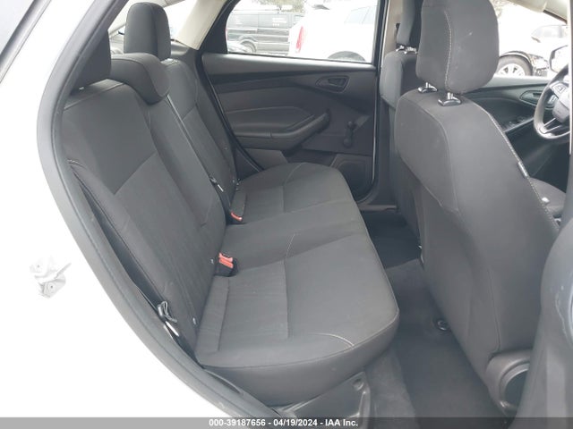 Ford FOCUS S 2016 1FADP3E24GL320767 Image 8