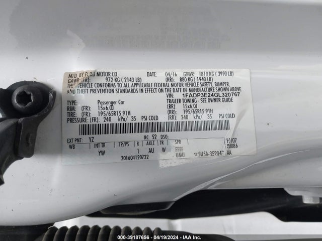 Ford FOCUS S 2016 1FADP3E24GL320767 Image 9