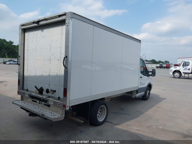 Ford Transit-350 Cab 2018 1FDBF8ZM2JKA65932 Image 4