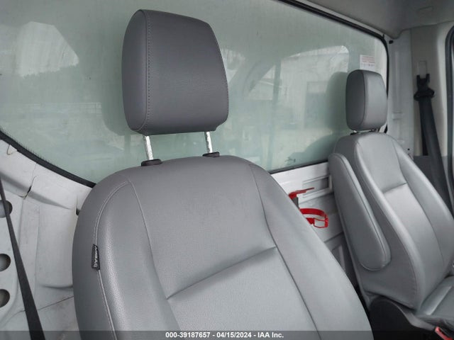 Ford Transit-350 Cab 2018 1FDBF8ZM2JKA65932 Image 8