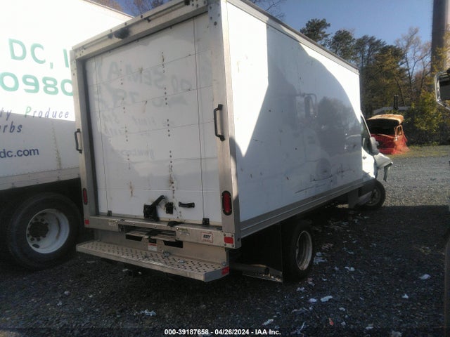 Ford Transit-350 Cab 2018 1FDBF8ZM5JKA99640 Image 4