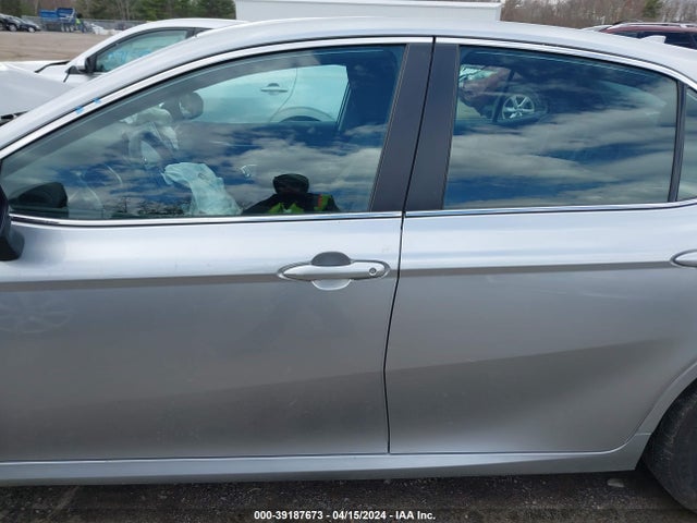 Toyota Camry Le Hybrid 2022 4T1C31AK5NU599256 Image 14