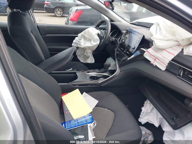Toyota Camry Le Hybrid 2022 4T1C31AK5NU599256 Image 5