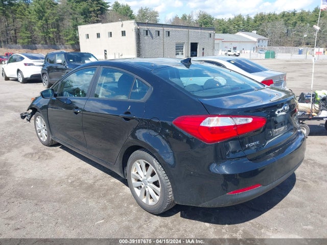 KIA FORTE LX 2016 KNAFX4A6XG5574678 Image 3