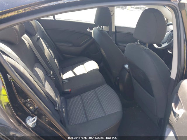 KIA FORTE LX 2016 KNAFX4A6XG5574678 Image 8