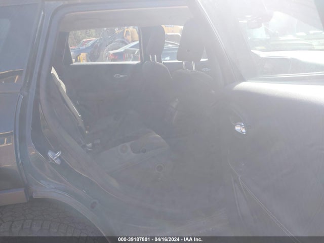 1C4PJMAB5FW774561 Jeep Cherokee Sport