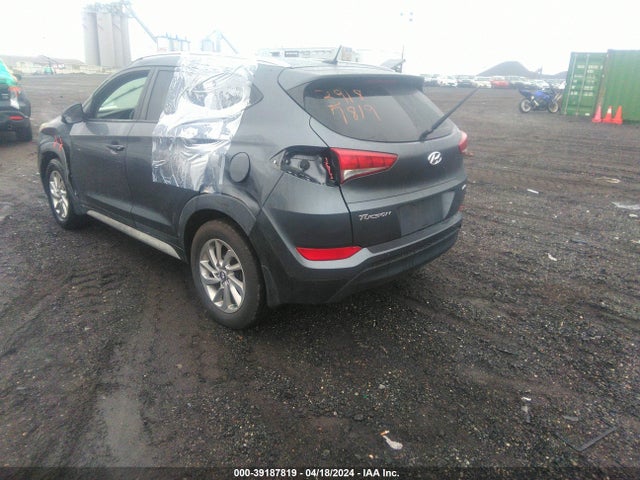 Hyundai TUCSON SE 2017 KM8J3CA48HU588194 Image 3