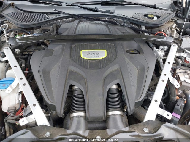 2018 PORSCHE PANAMERA E-HYBRID WP0AE2A7XJL130414 Photo 9
