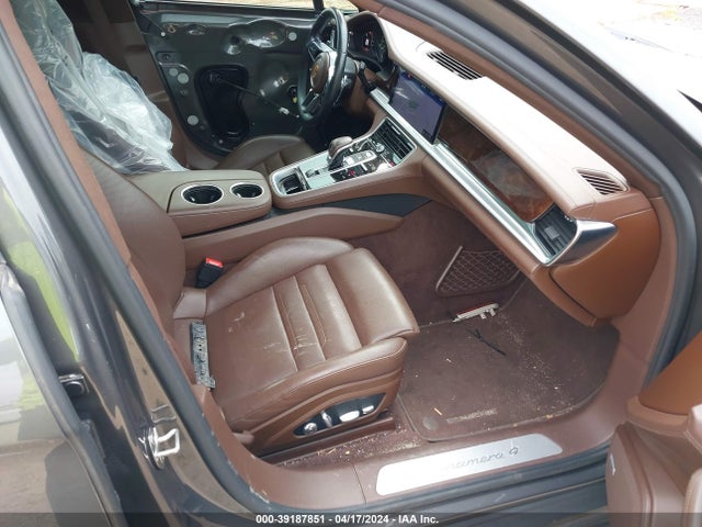 2018 PORSCHE PANAMERA E-HYBRID WP0AE2A7XJL130414 Photo 4
