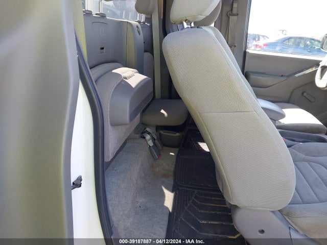 Nissan FRONTIER S 2016 1N6BD0CT3GN791346 Image 8