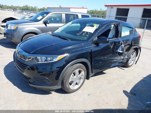 Honda HR-V LX 2019 3CZRU5H34KG709109 Image 2
