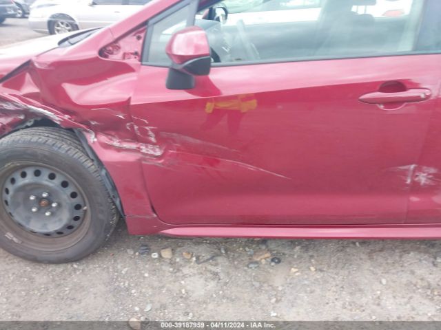 JTDEPMAE1NJ207419 Toyota COROLLA LE