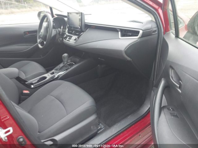 JTDEPMAE1NJ207419 Toyota COROLLA LE