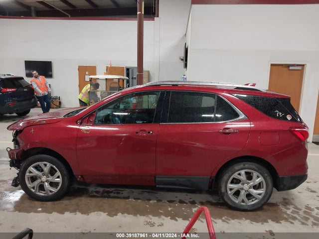 Chevrolet Equinox Premier 2018 2GNAXVEV2J6232598 Image 14