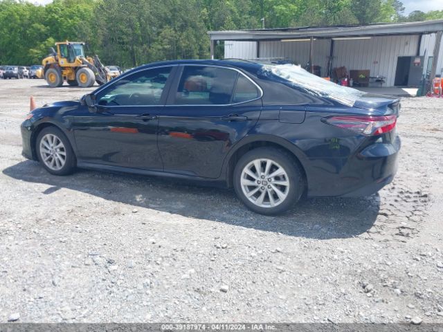 4T1C11AK5MU573664 Toyota CAMRY LE