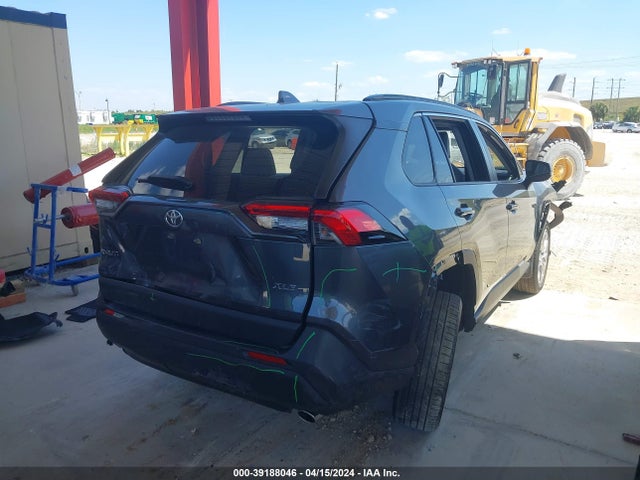 Toyota Rav4 Xle Premium 2020 JTMC1RFV4LD044002 Image 4