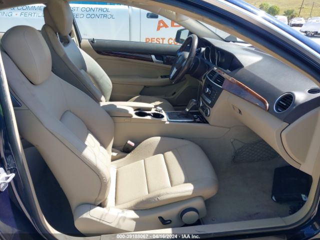 WDDGJ8JB1EG178319 Mercedes-Benz C 350 Sport 4matic