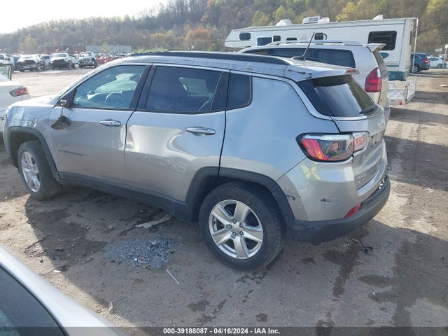 3C4NJDBB5NT125644 Jeep Compass Latitude 4x4