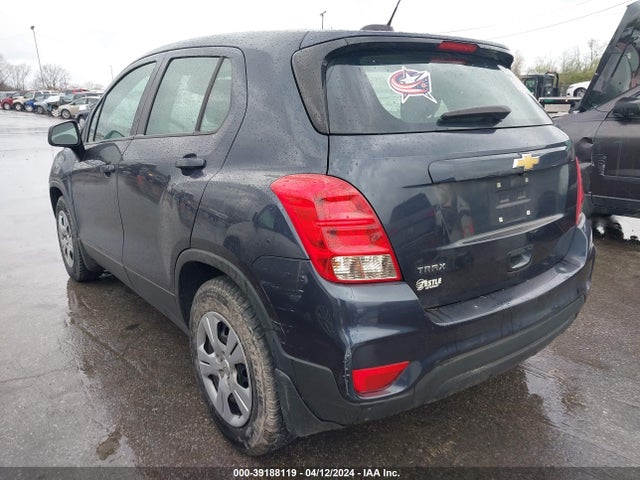 Chevrolet TRAX LS 2018 3GNCJKSB2JL171106 Image 3