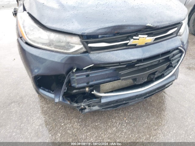 Chevrolet TRAX LS 2018 3GNCJKSB2JL171106 Image 6