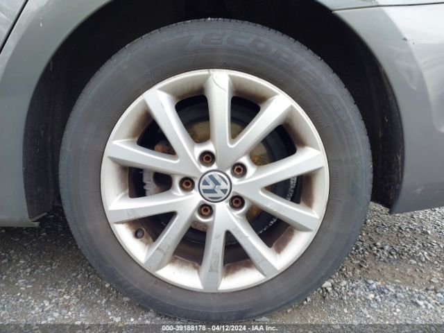 3VWD17AJ6EM296559 Volkswagen Jetta 1.8t Se