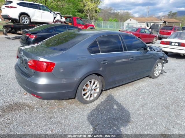 3VWD17AJ6EM296559 Volkswagen Jetta 1.8t Se