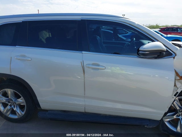 Toyota Highlander Xle V6 2014 5TDKKRFH2ES031274 Image 13