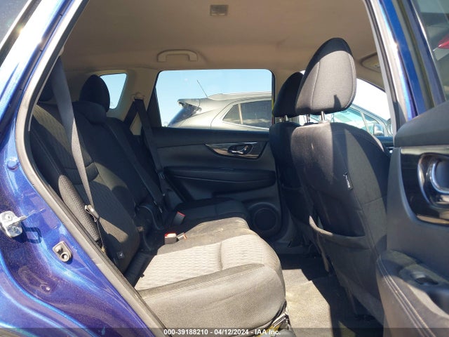 Nissan ROGUE S 2017 5N1AT2MT8HC775910 Image 8