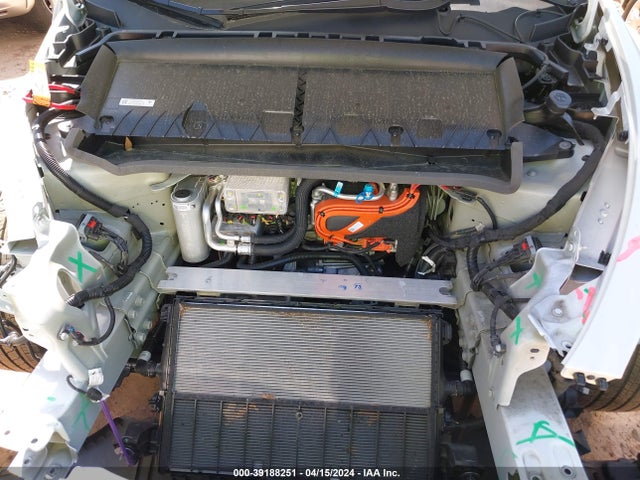 7SAYGDEE6NA012804 Tesla Model Y Long Range Dual Motor All-wheel Drive