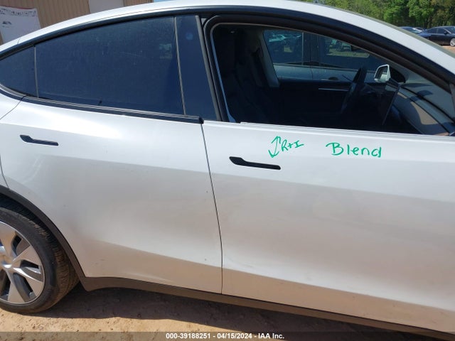 7SAYGDEE6NA012804 Tesla Model Y Long Range Dual Motor All-wheel Drive