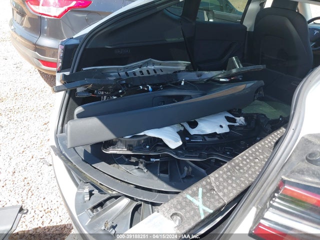 7SAYGDEE6NA012804 Tesla Model Y Long Range Dual Motor All-wheel Drive