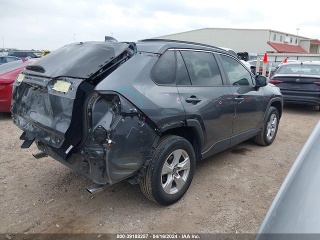 Toyota Rav4 Xle 2021 2T3W1RFV0MC130314 Image 4