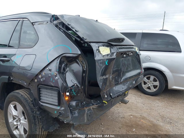 Toyota Rav4 Xle 2021 2T3W1RFV0MC130314 Image 6