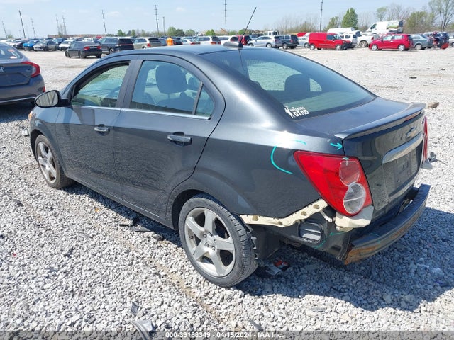 Chevrolet Sonic Ltz Auto 2015 1G1JE5SB0F4182178 Image 3
