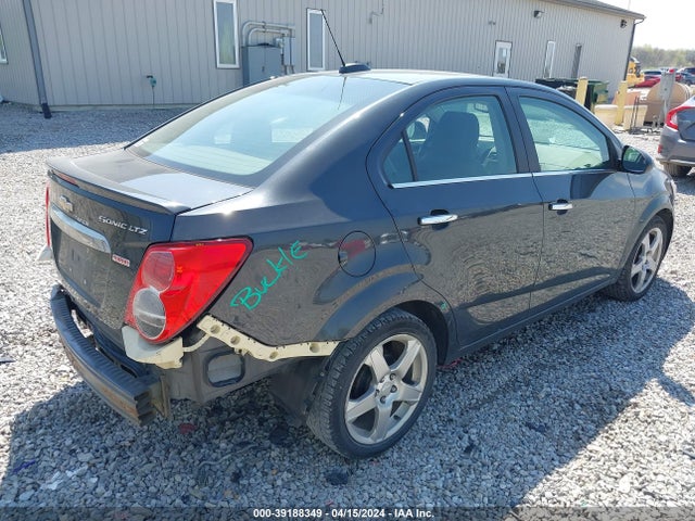 Chevrolet Sonic Ltz Auto 2015 1G1JE5SB0F4182178 Image 4